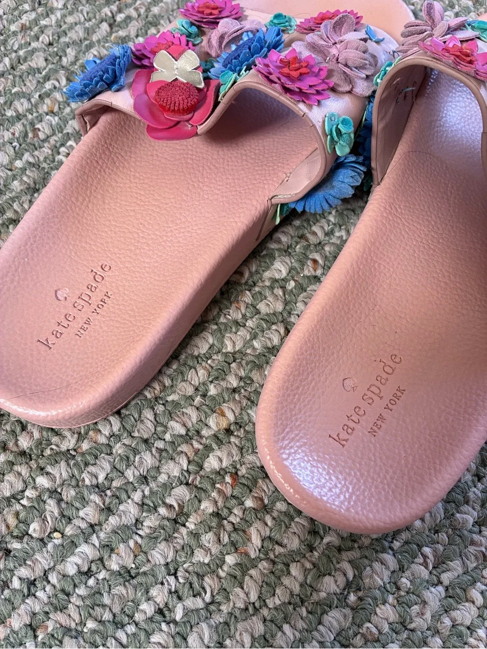 😎 Kate Spade flower slides